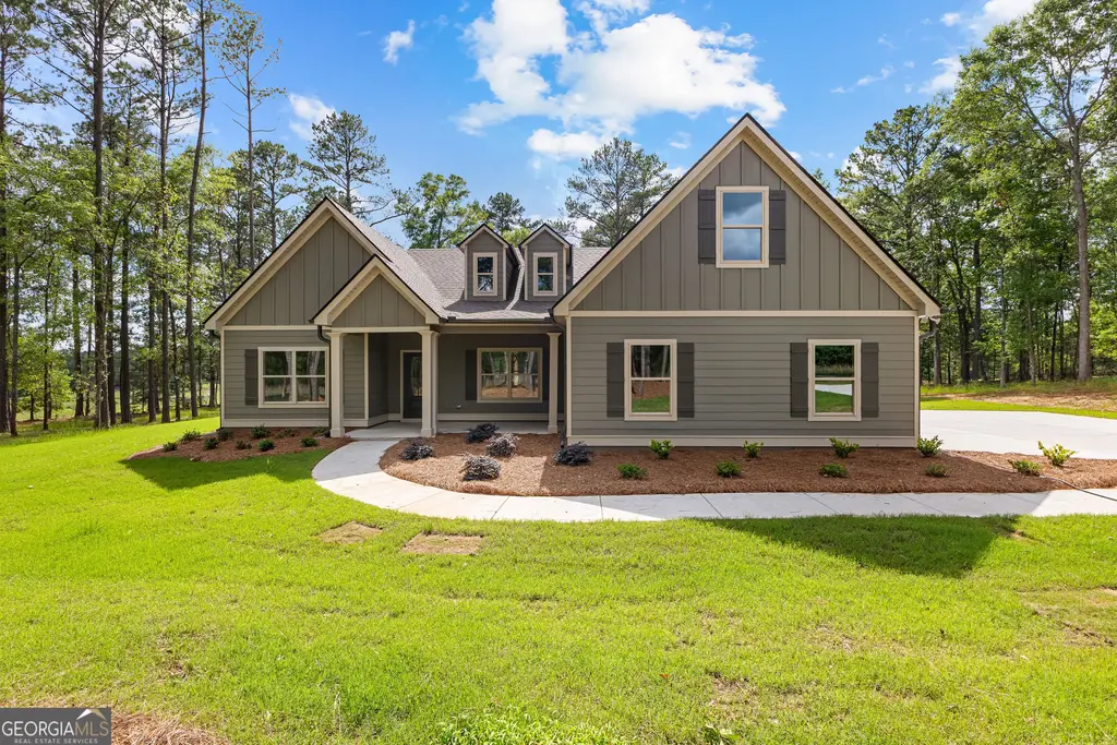 1224 Waymanville Road, Thomaston