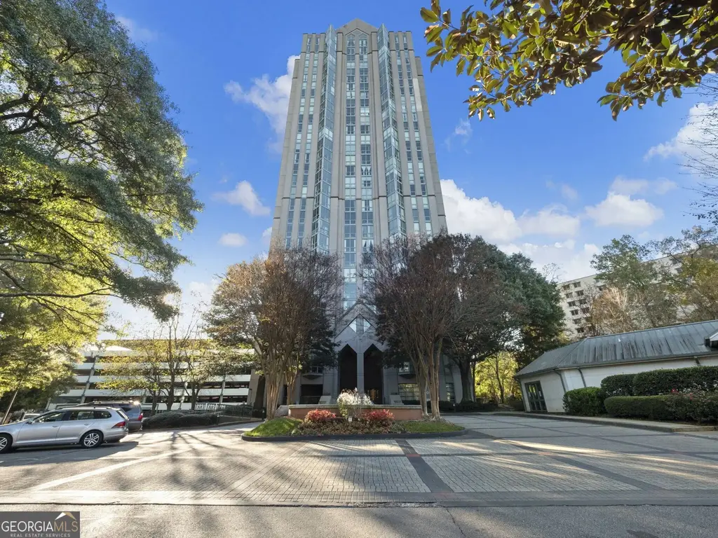 2870 Pharr Court South Nw 1405, Atlanta