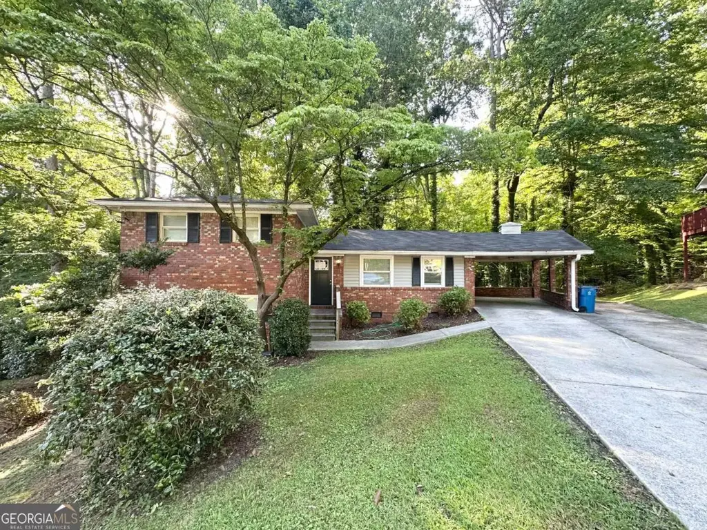 3158 Wisteria Way, East Point
