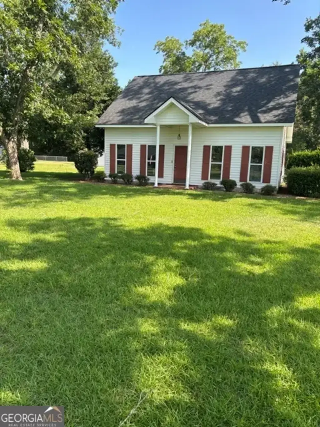 29 Grove Lane, Claxton