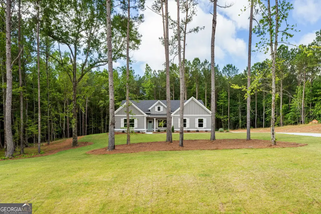 243 Flint Farms Drive, Concord