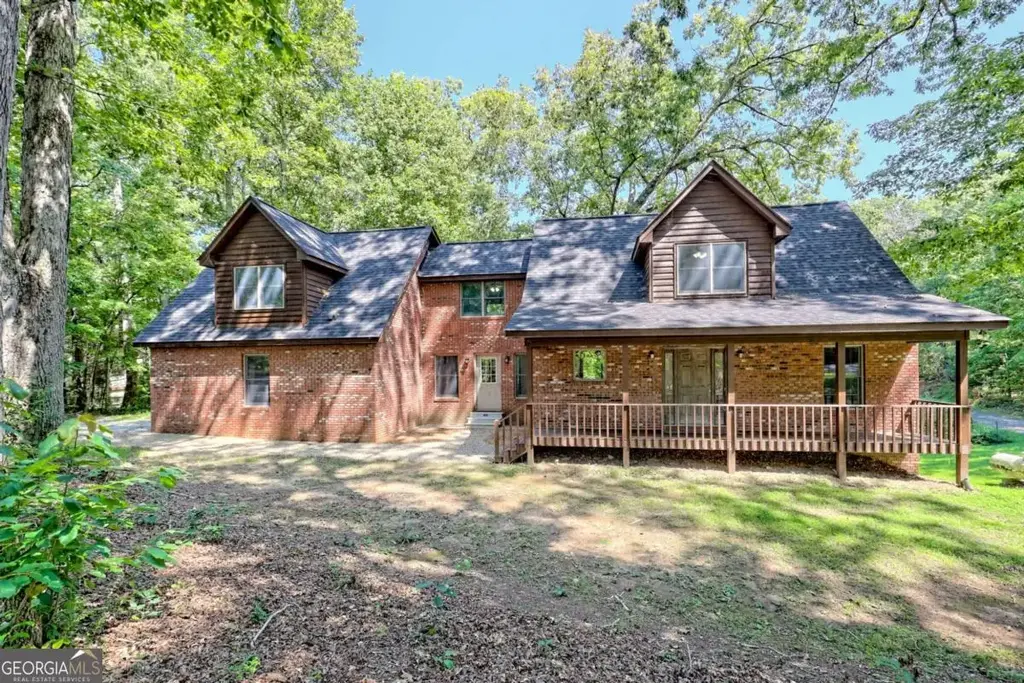 2204 Cedar Cliff Road, Hiawassee