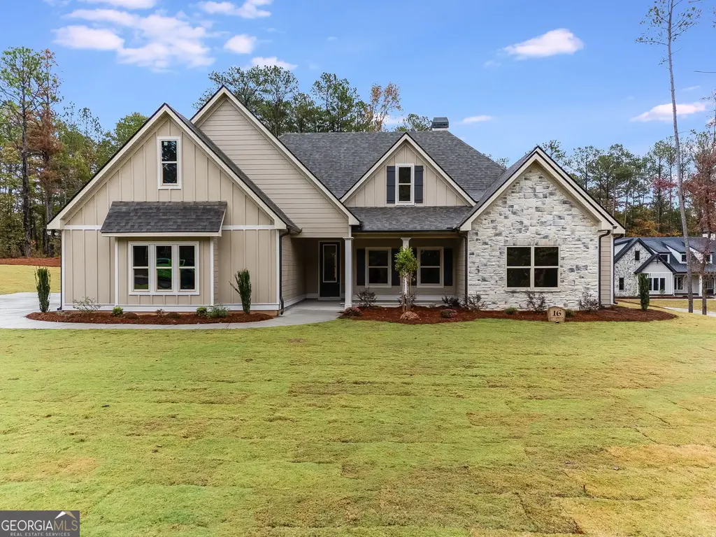 16 Liberty Station Drive, Bremen
