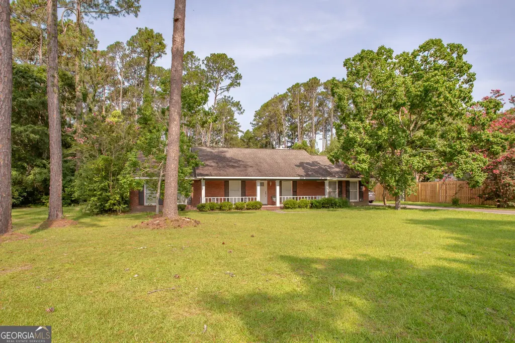 763 Kentland Drive, Waycross