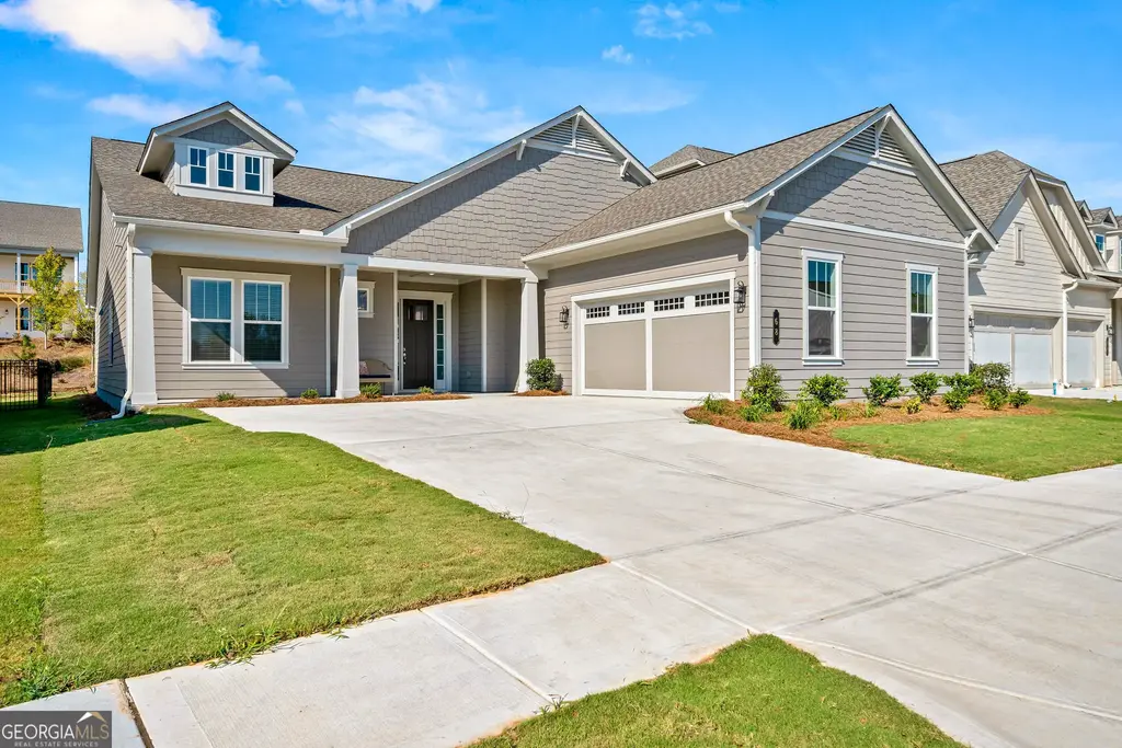 68 Ballyfin Way, Newnan