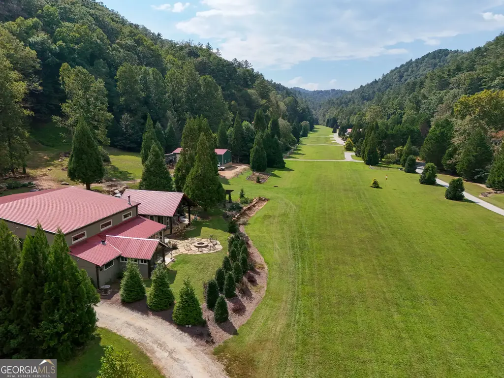 141 Flying Ranch Drive, Clayton
