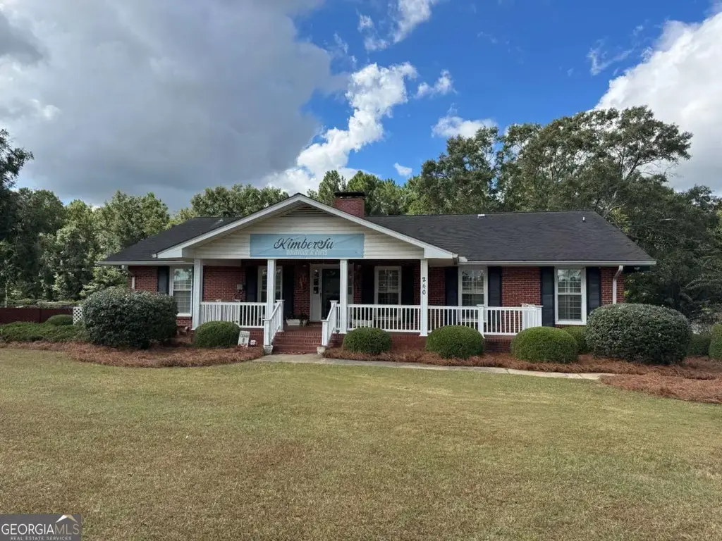 240 Whittle Circle, Ashburn