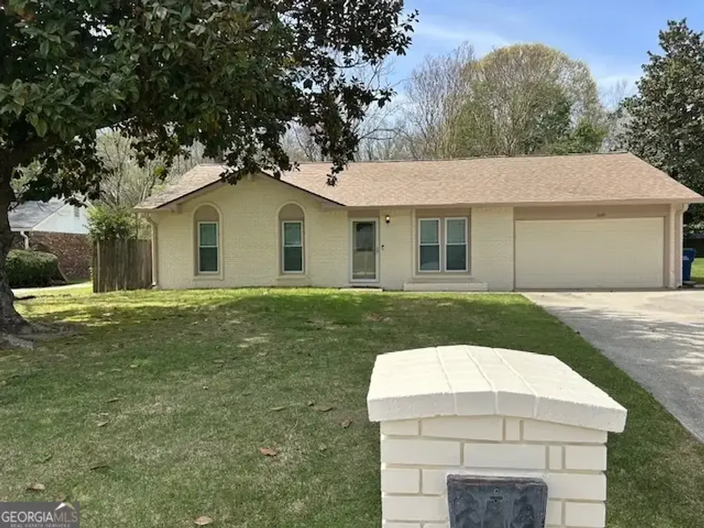 3260 Valley Bend Road S, south Fulton