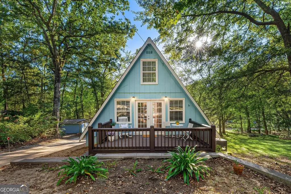 387 Chateau Drive, Lavonia