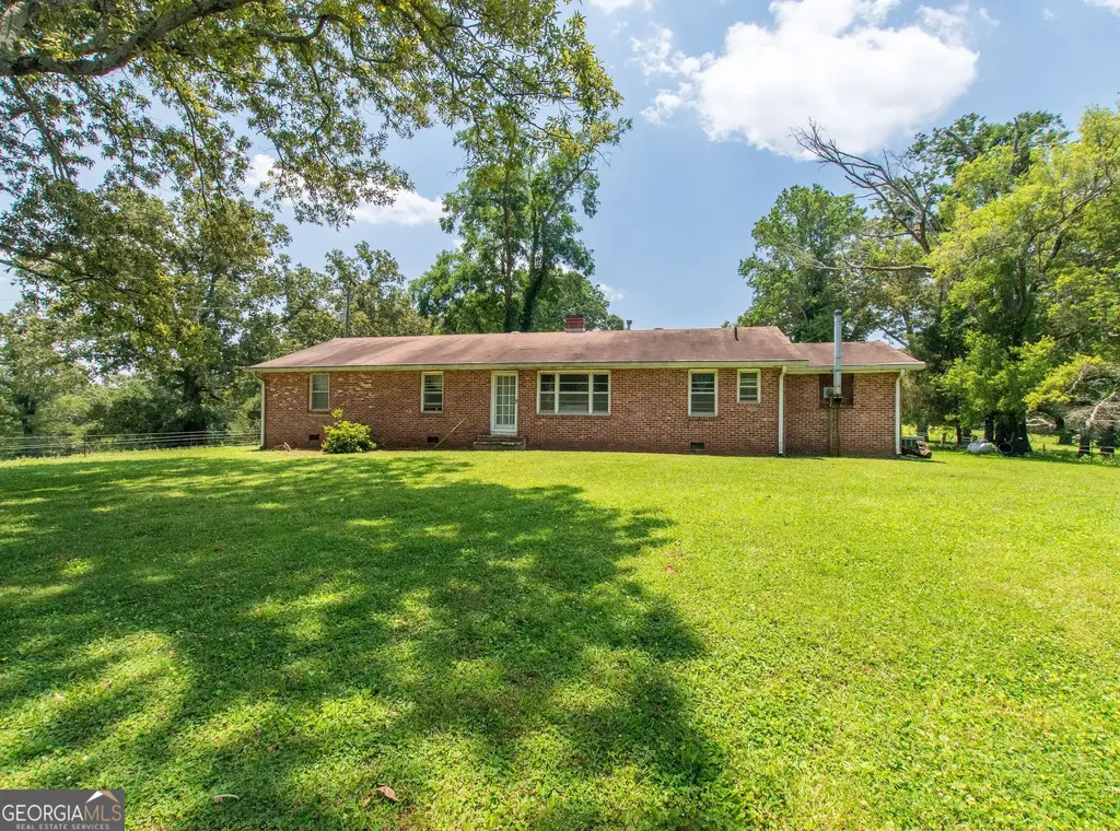 1358 W 5 Highway, Roopville