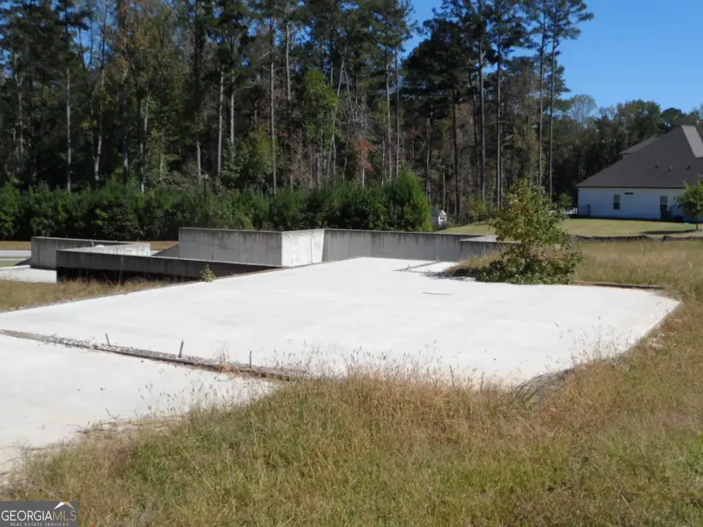 Emery Nell Lane, Newnan