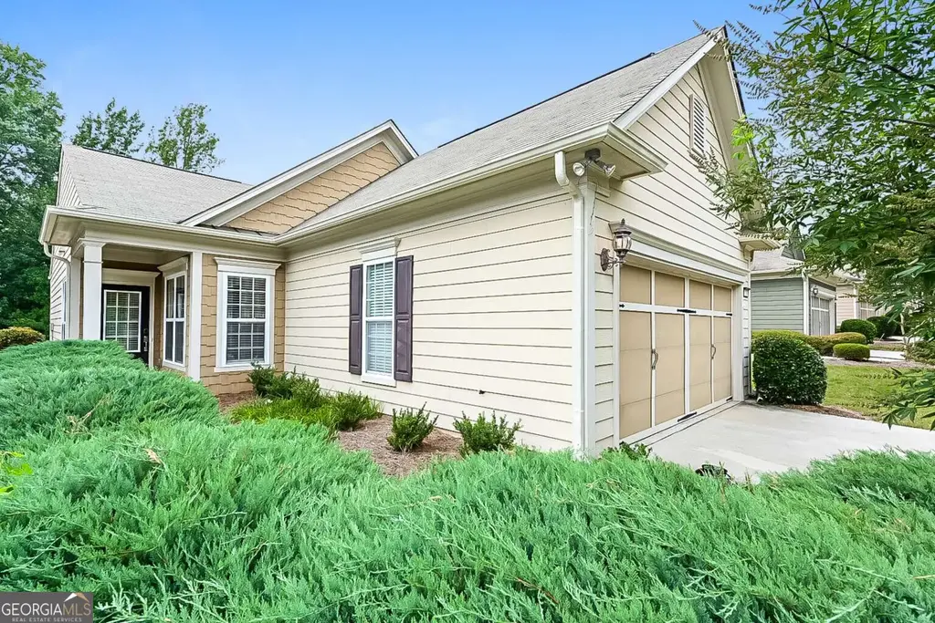 116 Magic Lily Drive, Griffin