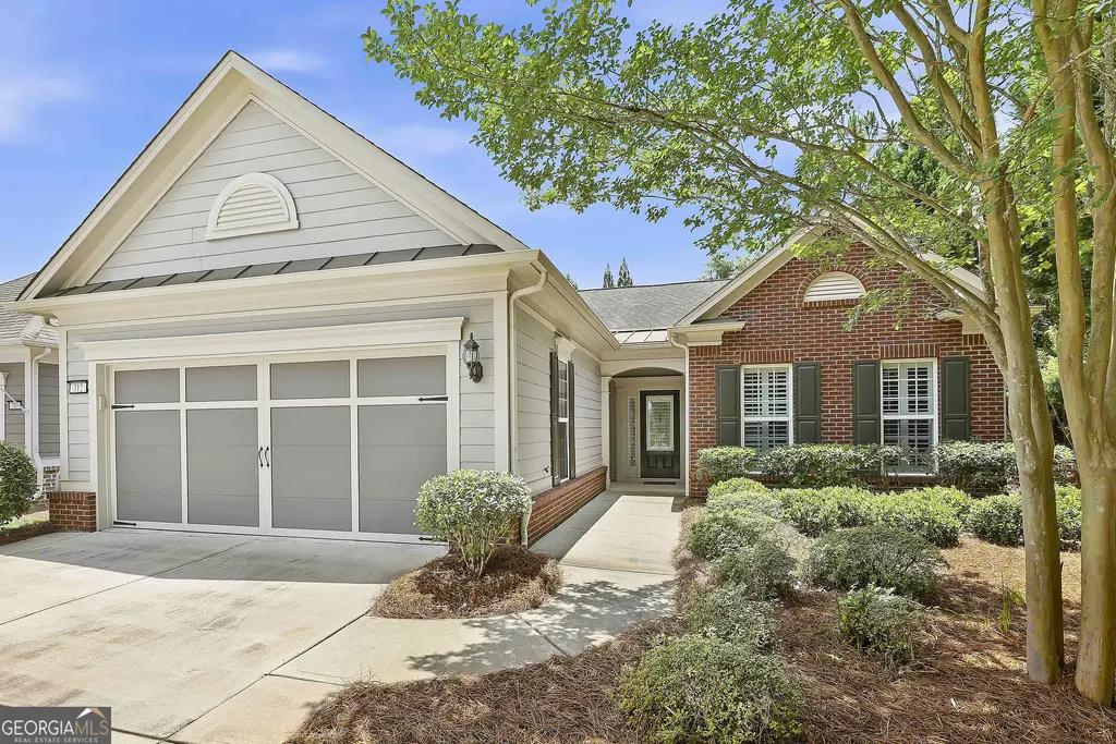 312 Whispering Pines Way, Griffin