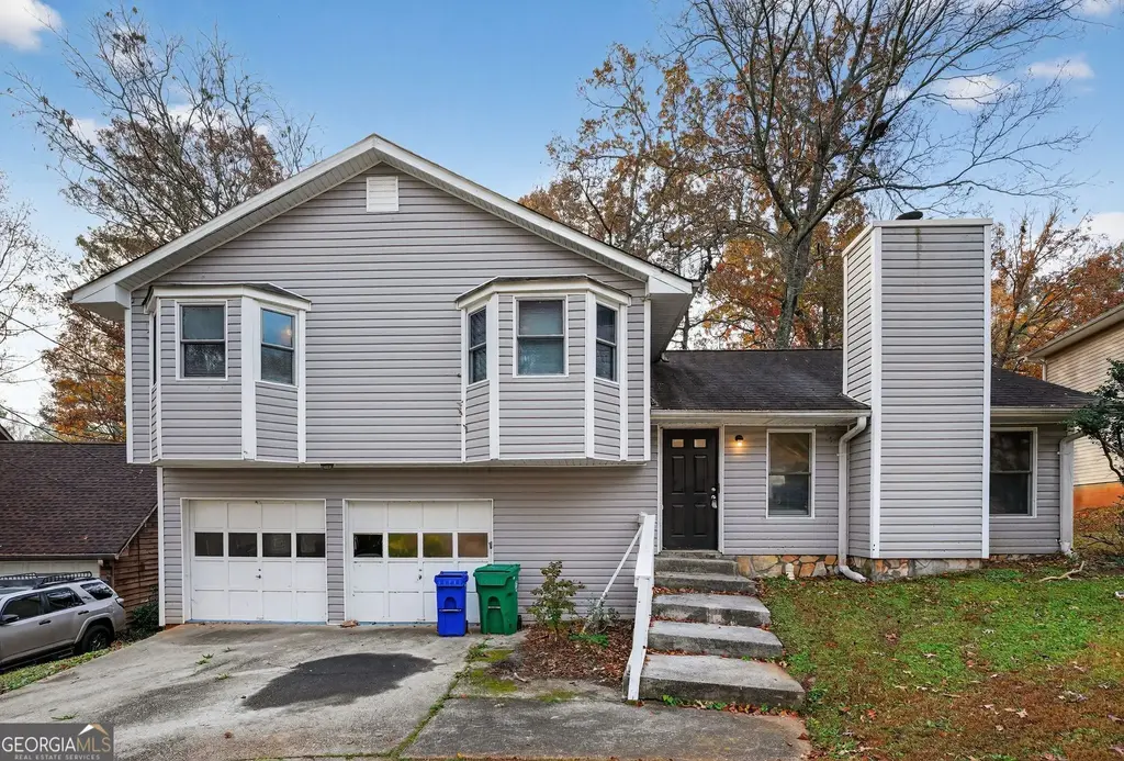 5473 Redwood Drive, Stone Mountain