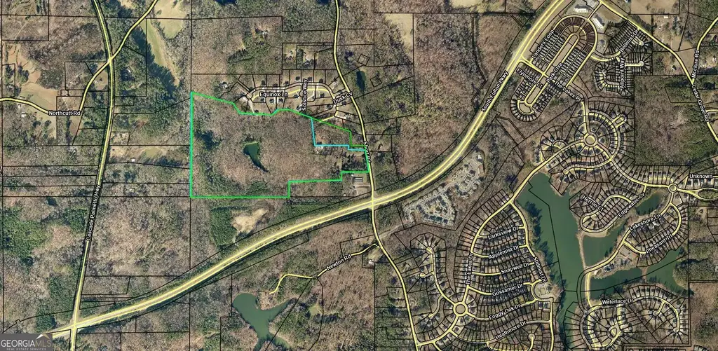 6235 Short Road, Fairburn