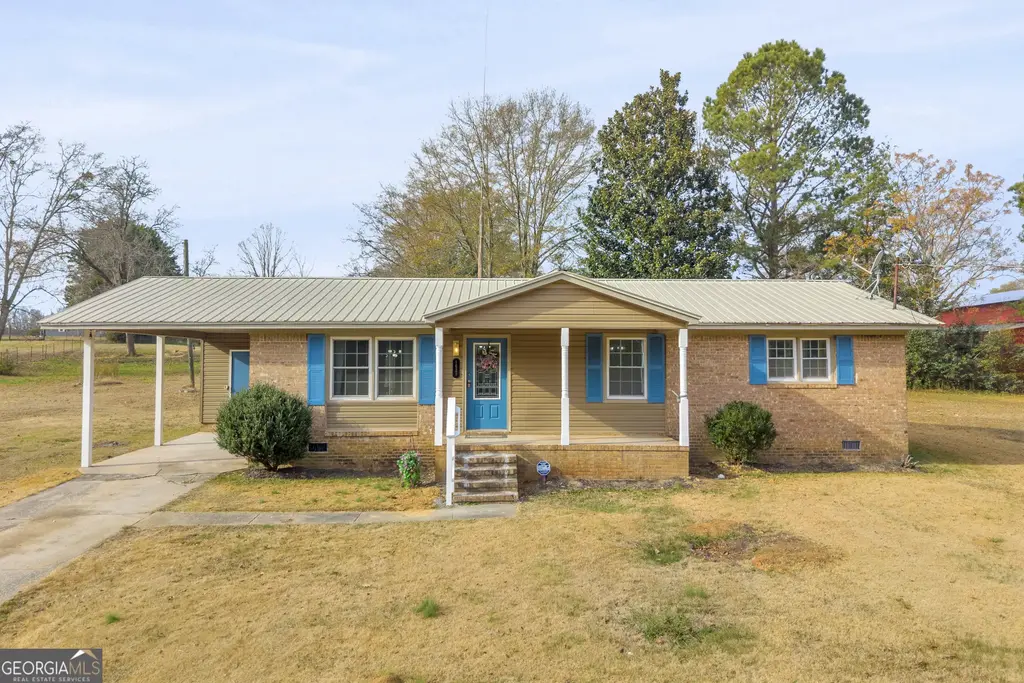 1621 Dickerson Road, Elberton