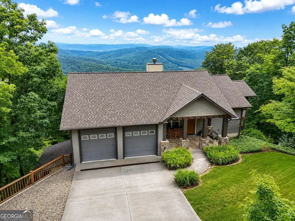 990 Hickory Nut Mountain, Tallulah Falls