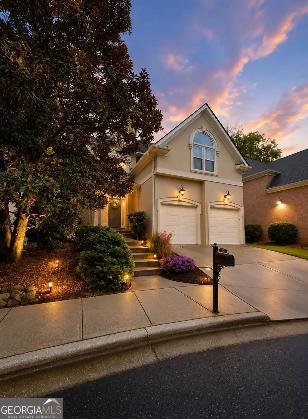 2030 Lenox Cove Circle Ne, Atlanta