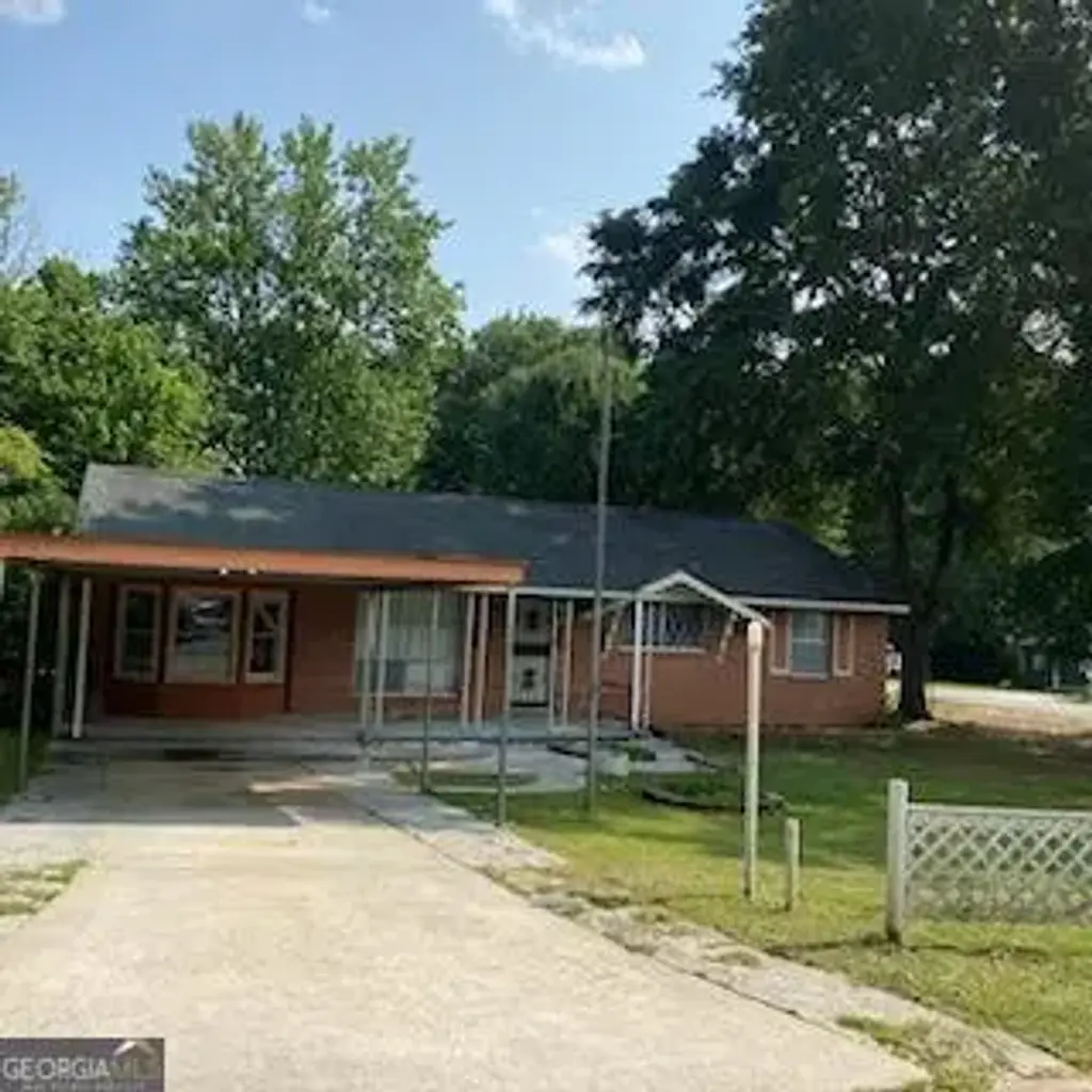 213 Whipporwill Way, Riverdale
