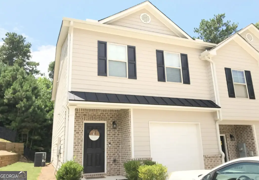 5321 Timber Hills Drive, Oakwood