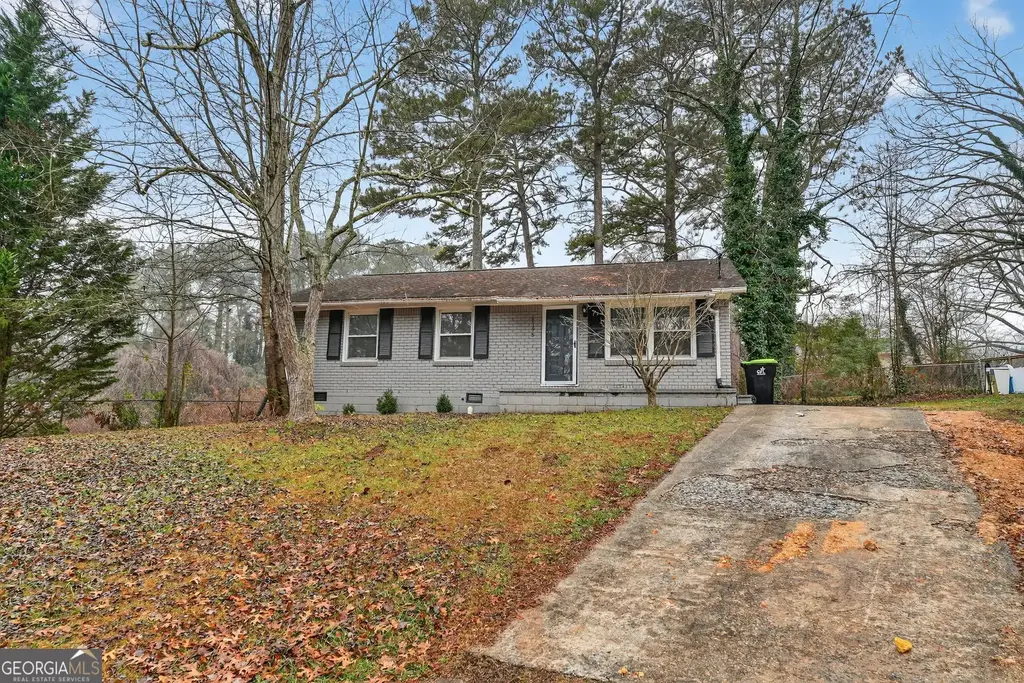 8195 Saxon Court, Jonesboro