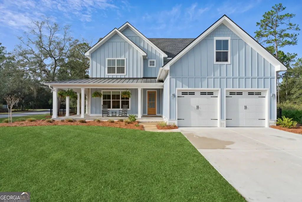 506 Blue Heron Trail, Waverly