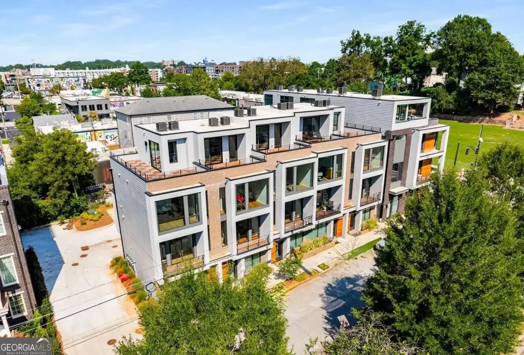 105 Georgia Avenue Se 10, Atlanta