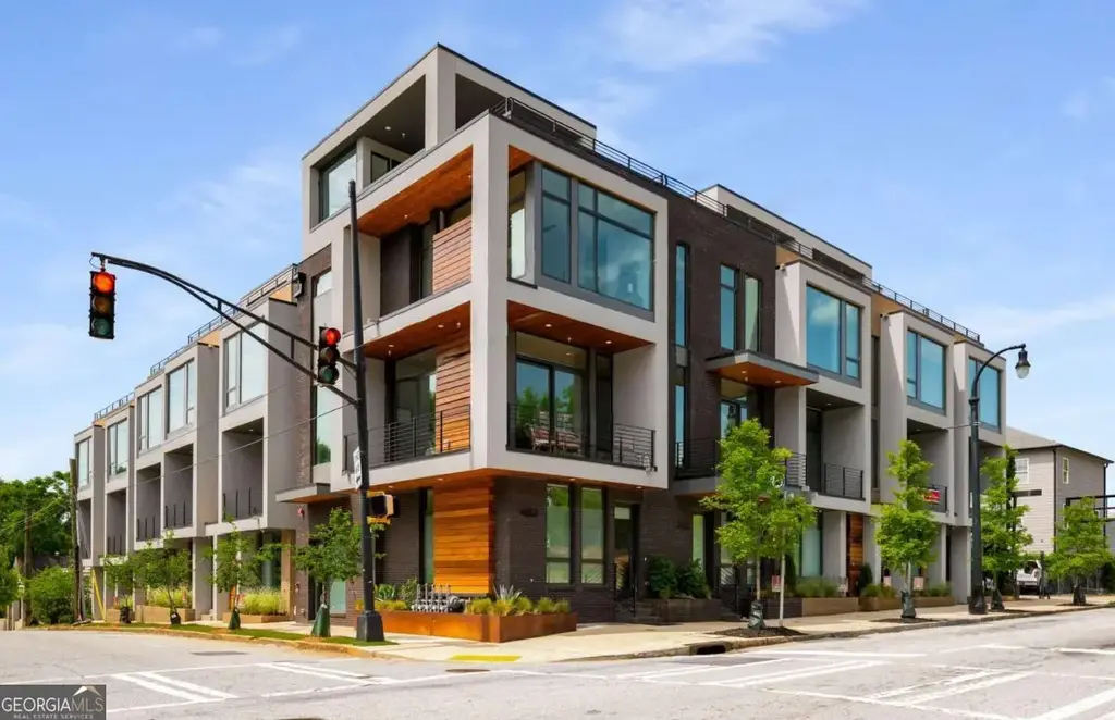 105 Georgia Avenue Se 8, Atlanta