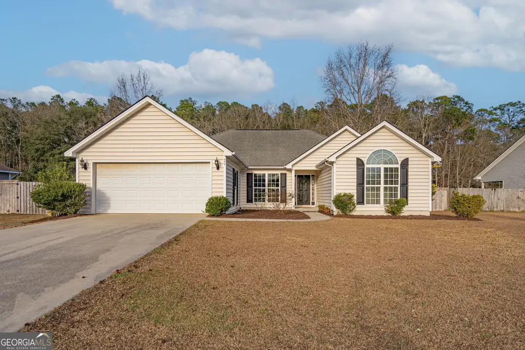 404 Sir Arthur Court, Guyton