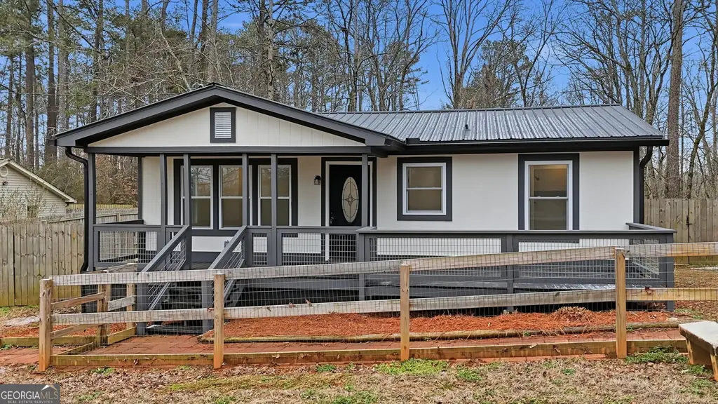 1734 Ball Ground Road, Ball Ground