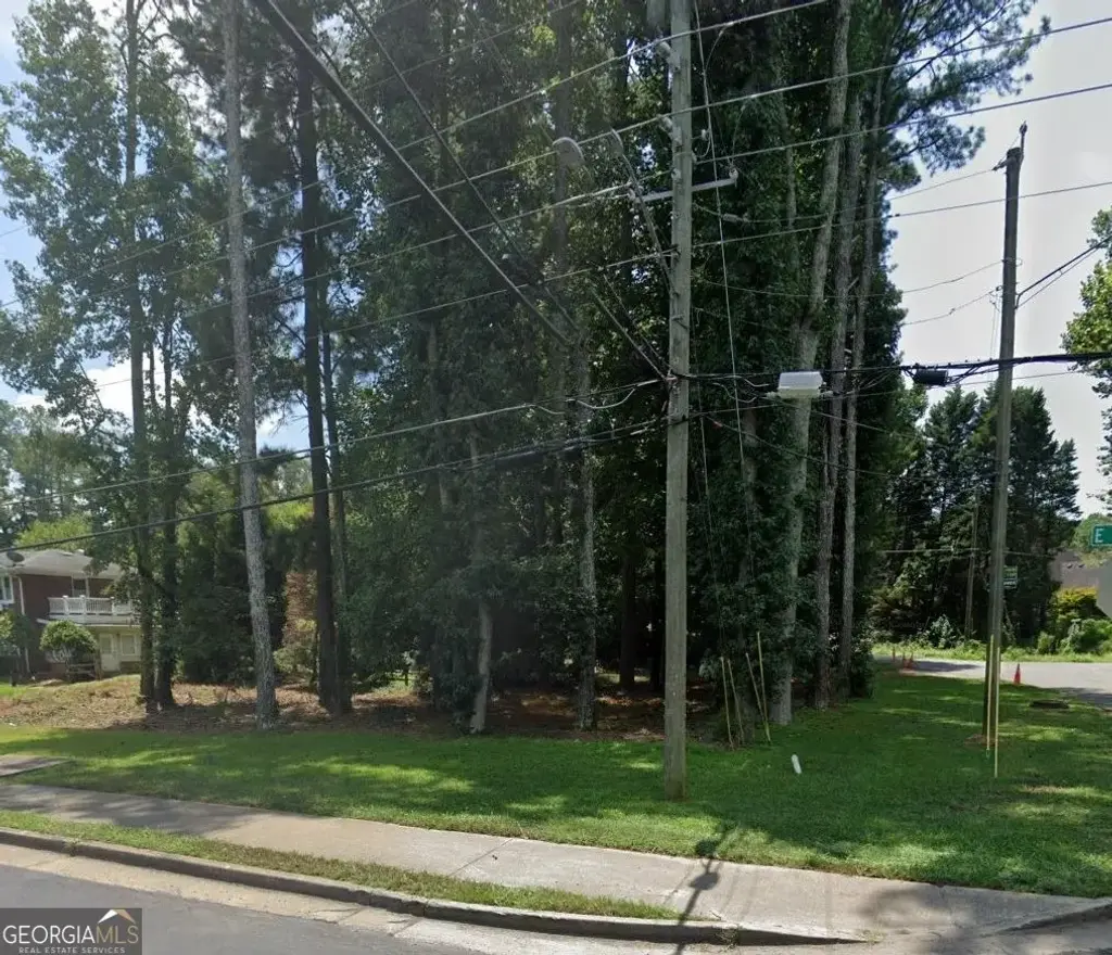 2461 E Piedmont Road, Marietta