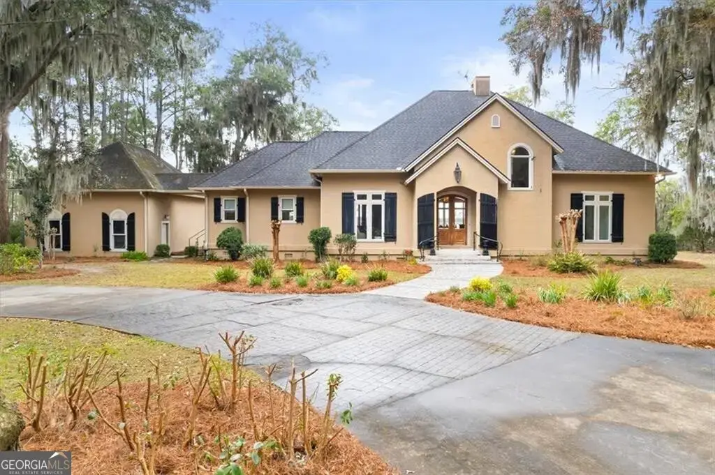 1045 River Club Road Ne, Townsend