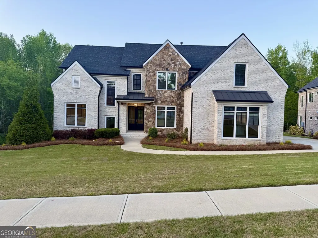 5760 Lula Bridge Court, Braselton