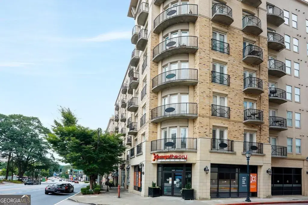2277 Peachtree Road Ne 408, Atlanta