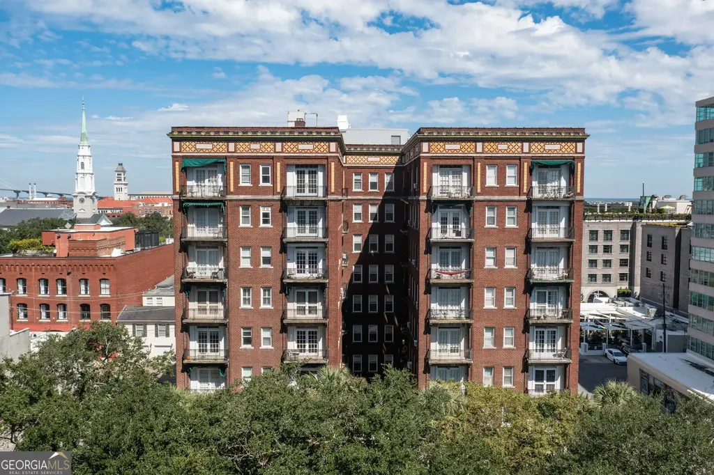 24 E Liberty Street Apt 53, Savannah
