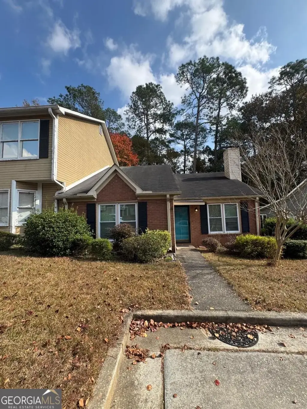 113 Manor Row, Macon