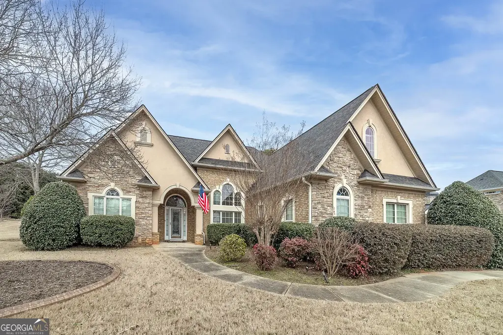 903 Champions Way, McDonough