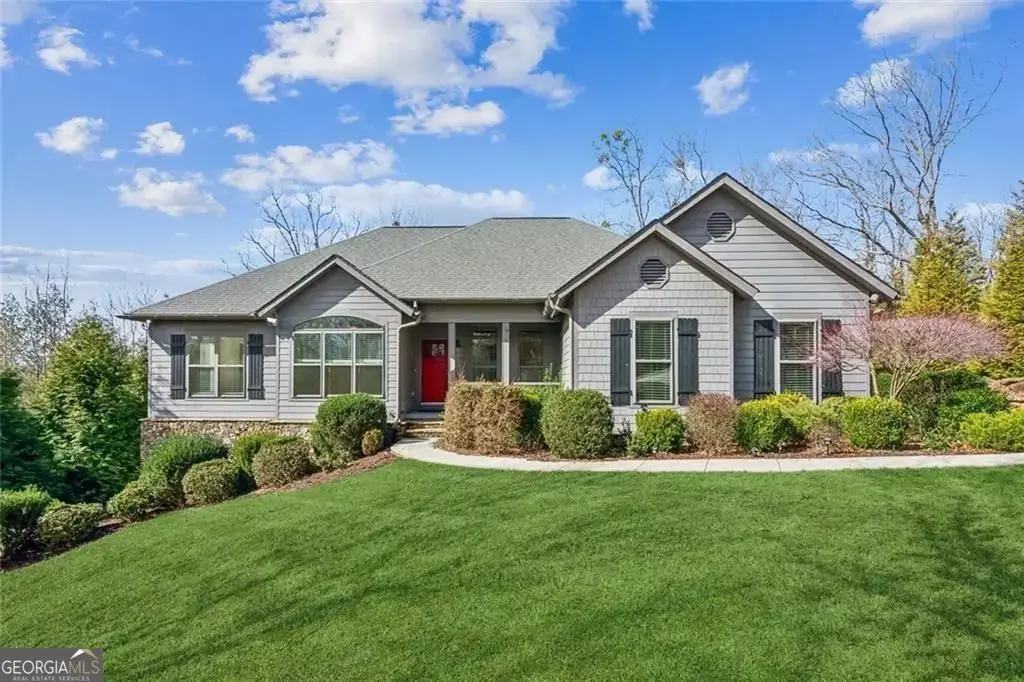 140 Forked Leaf Road N, Cleveland