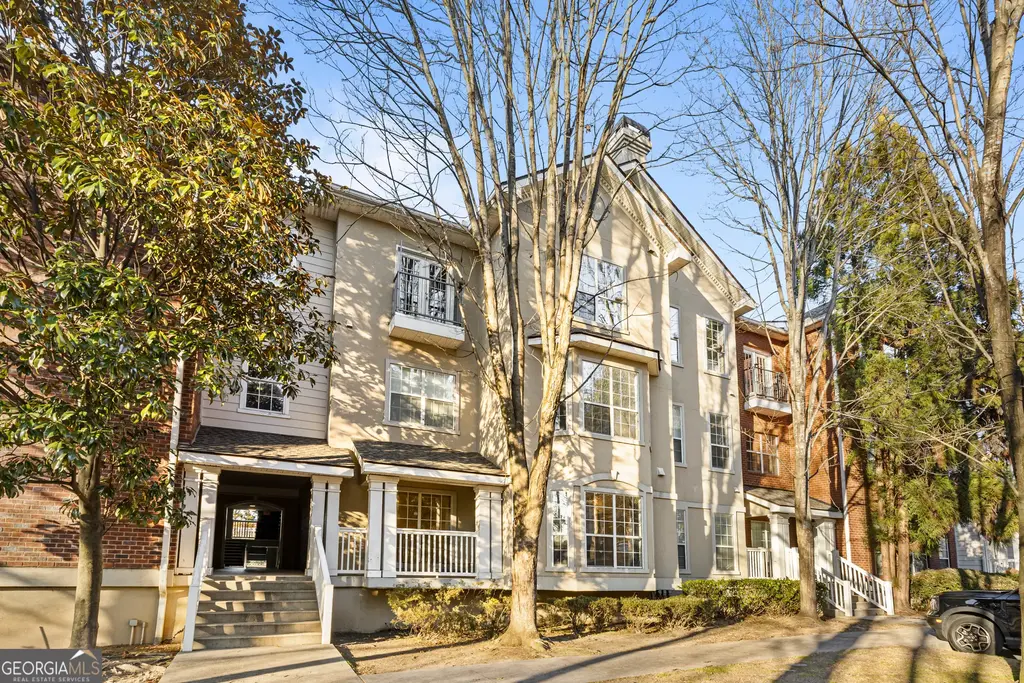 5641 Roswell Road 103, Atlanta