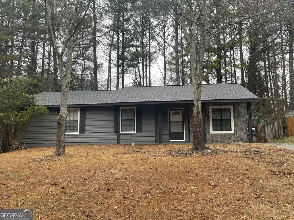 8475 Alden Drive, Riverdale
