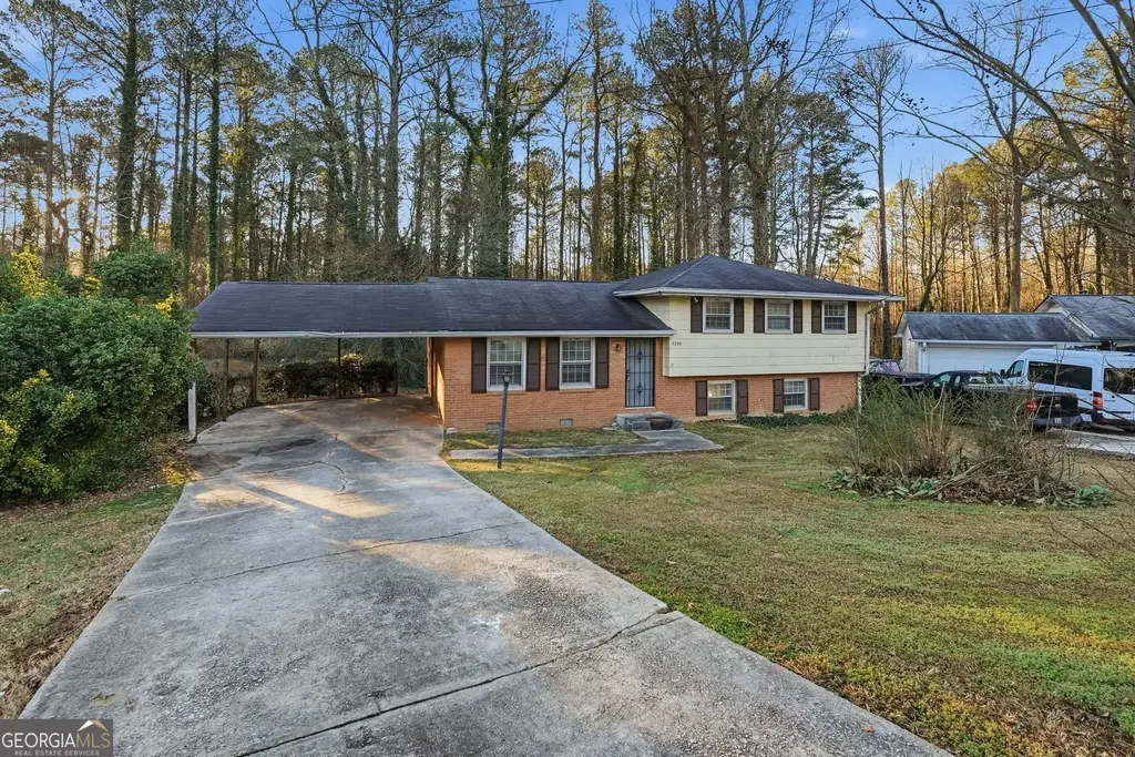 5700 Deerfield Trail, Atlanta