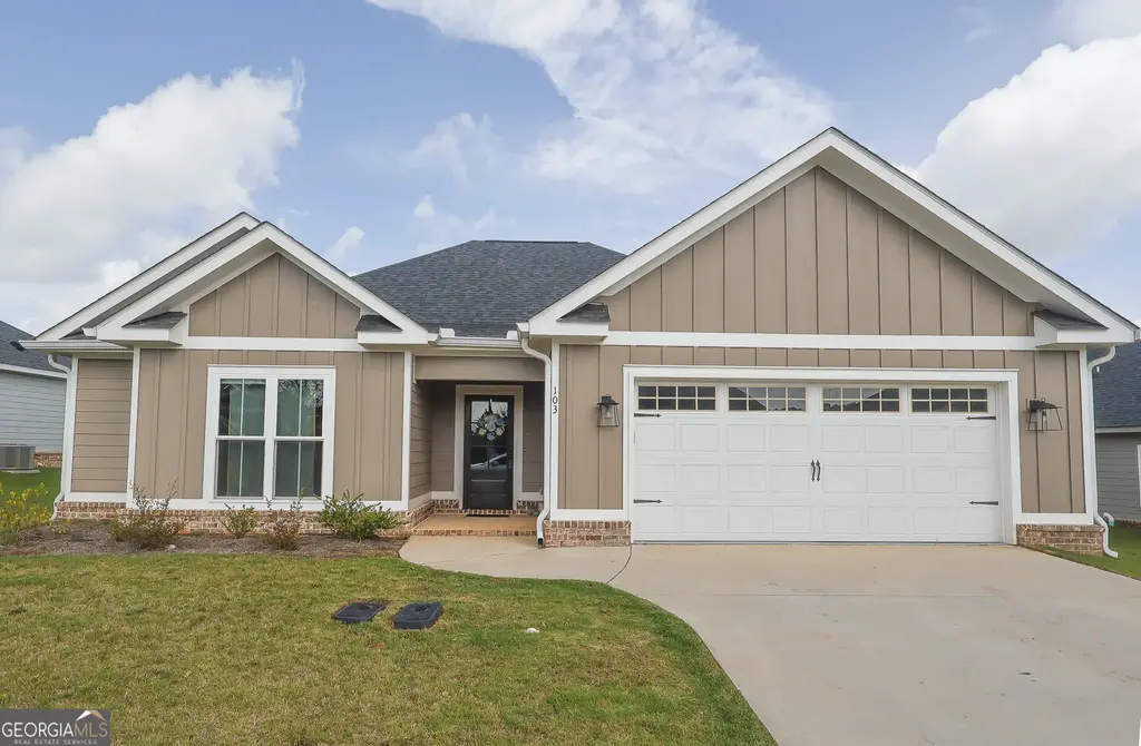 103 Anna Claire Way, Perry