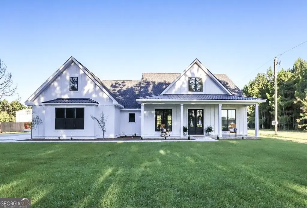 1049 Mccall Road, Springfield