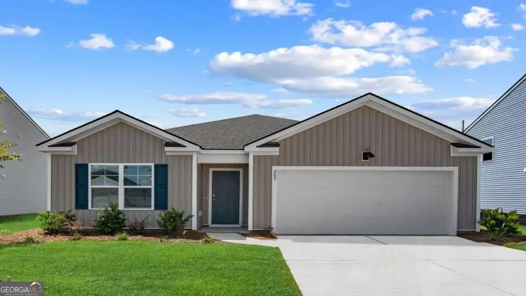 209 Birdsill Street, Statesboro