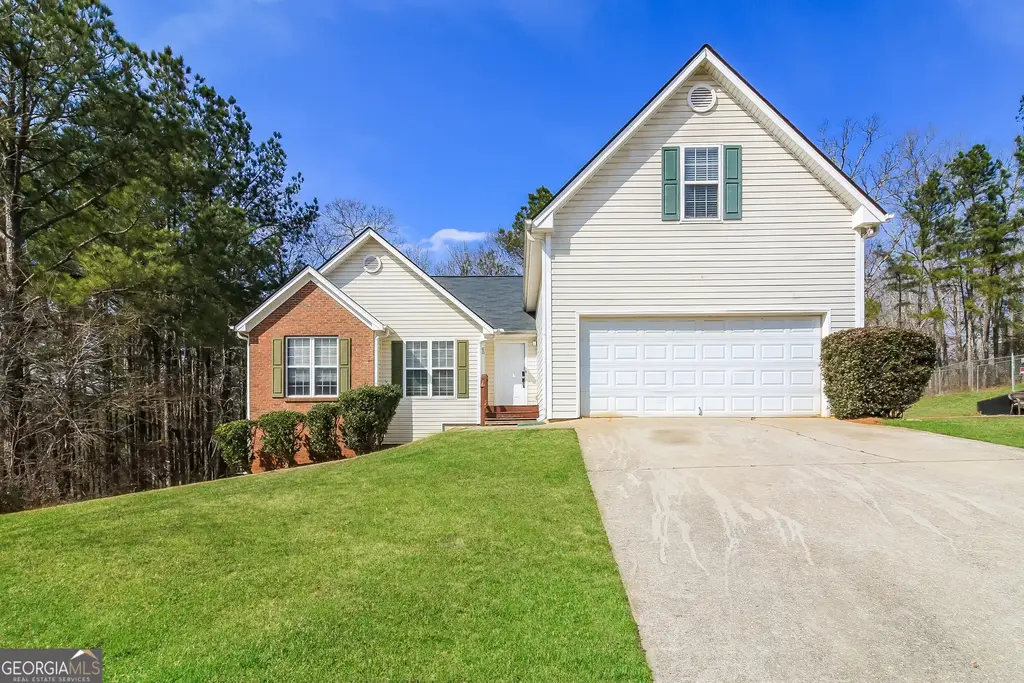 80 E Lawn Drive, Covington