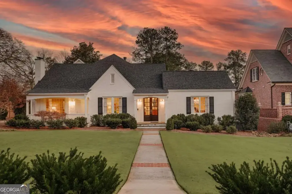 577 Cloverhurst Avenue, Athens