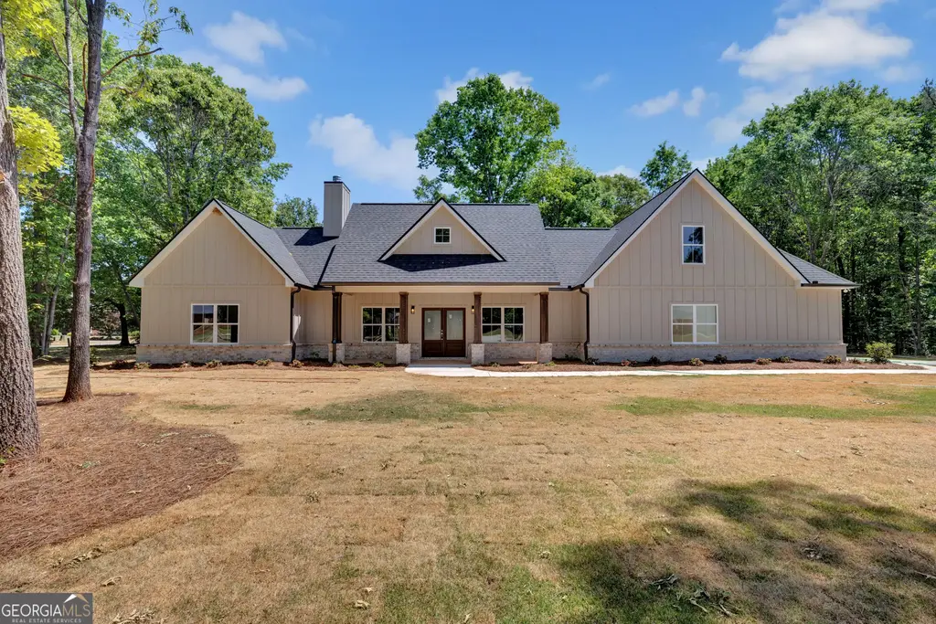 108 Woodcrest Drive, Jackson