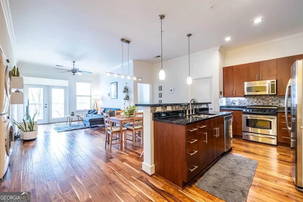 425 Chapel Street Sw 2105, Atlanta