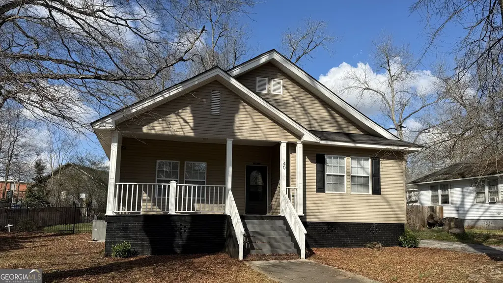 40 Edgewood Avenue, Thomaston