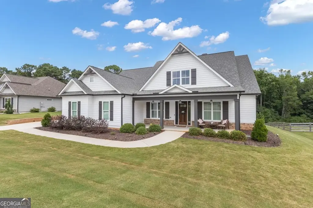 282 Township Drive, Senoia